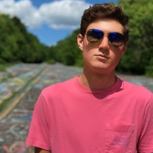 Meet your Posher, Kyle